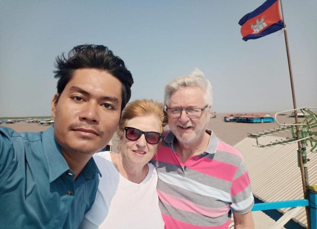 Angkor Adventure - Walk & Ride With Daniel Speaking 鄉村民宿 *