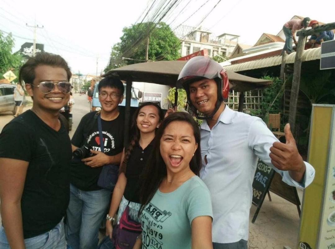 鄉村民宿 Angkor Adventure - Walk & Ride With Daniel Speaking *